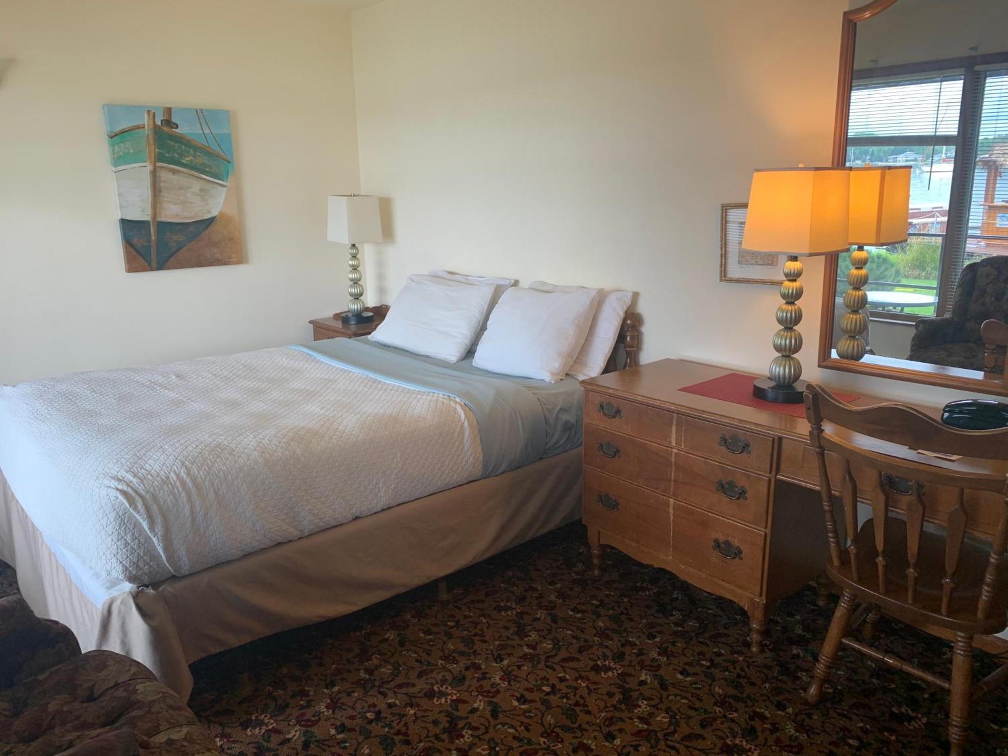 Snug Harbor Inn Sturgeon Bay Extérieur photo