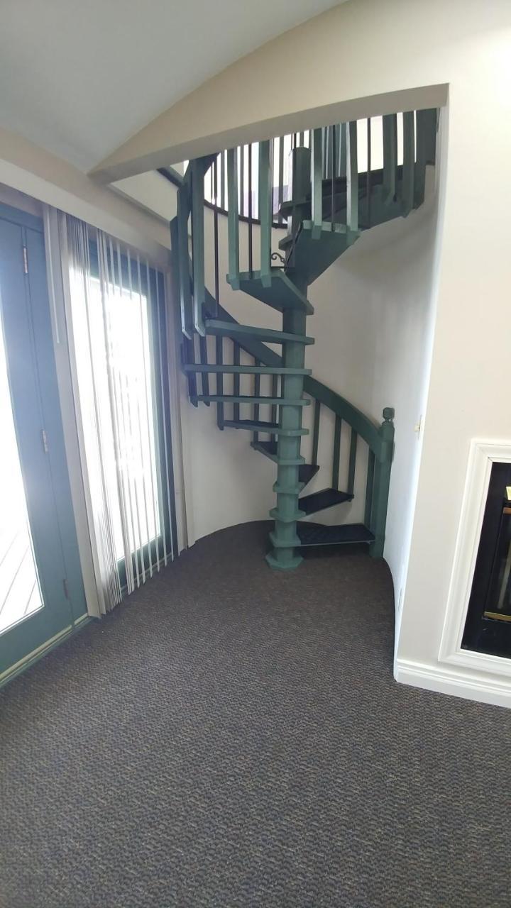 Snug Harbor Inn Sturgeon Bay Extérieur photo